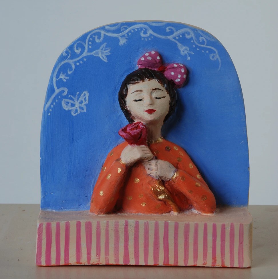 Devojčica sa ružom - Ručno rađeno, Reljefi i skulpture | Atelje Milunović